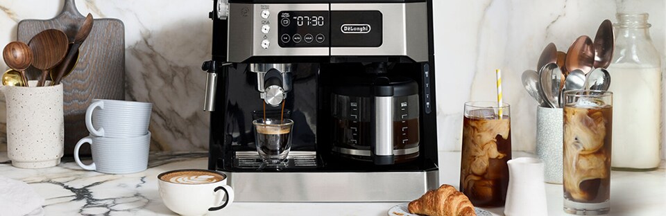 Different types store of coffee makers